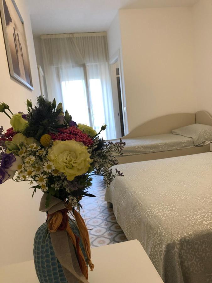 Hotel Calypso Bellaria-Igea Marina Ngoại thất bức ảnh