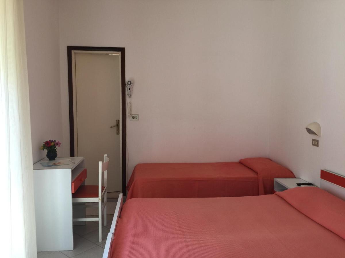 Hotel Calypso Bellaria-Igea Marina Ngoại thất bức ảnh